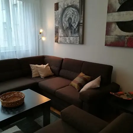 Cosy Downtown شقة سراييفو